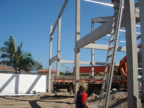 CONSTRUÇÃO DO PRÉDIO DA OFICINA INÍCIO EM 01/09/2009